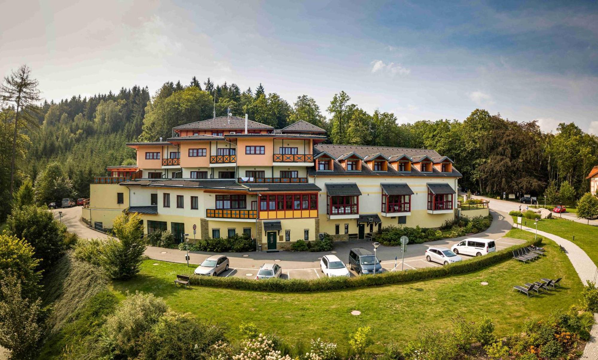 Hotel Studanka ريخنوف ناد كنيجنو المظهر الخارجي الصورة