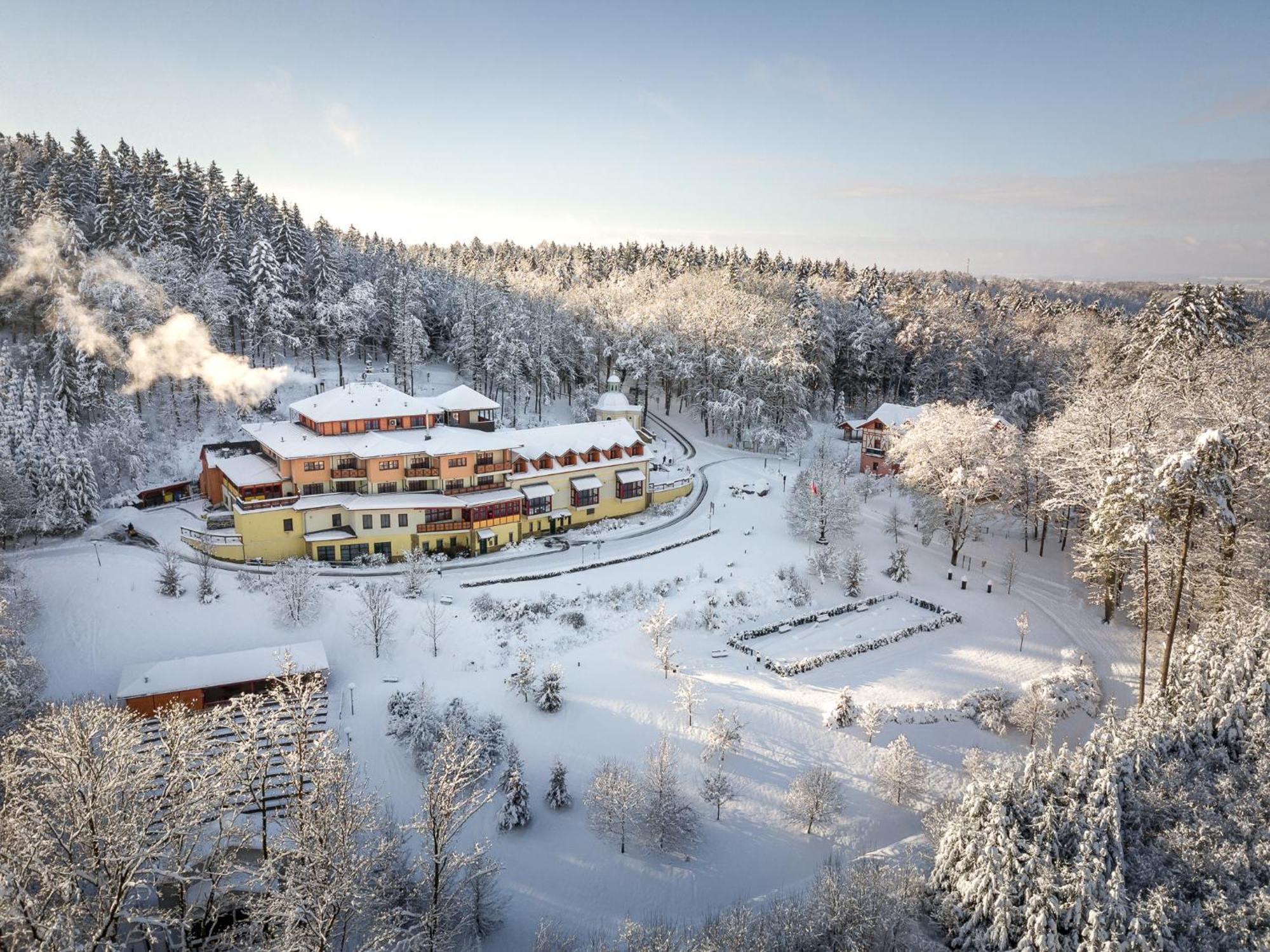 Hotel Studanka ريخنوف ناد كنيجنو المظهر الخارجي الصورة