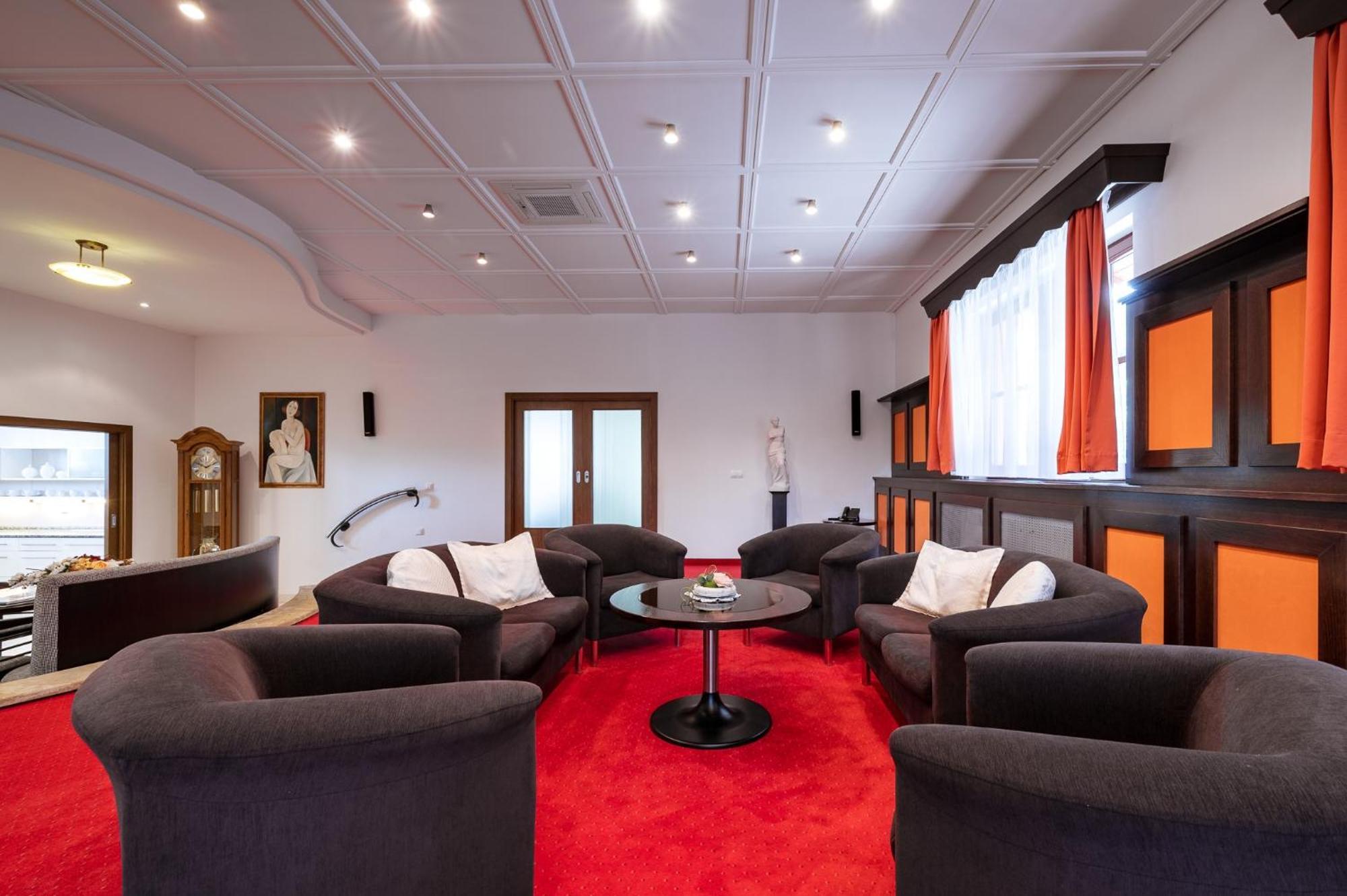 Hotel Studanka ريخنوف ناد كنيجنو المظهر الخارجي الصورة